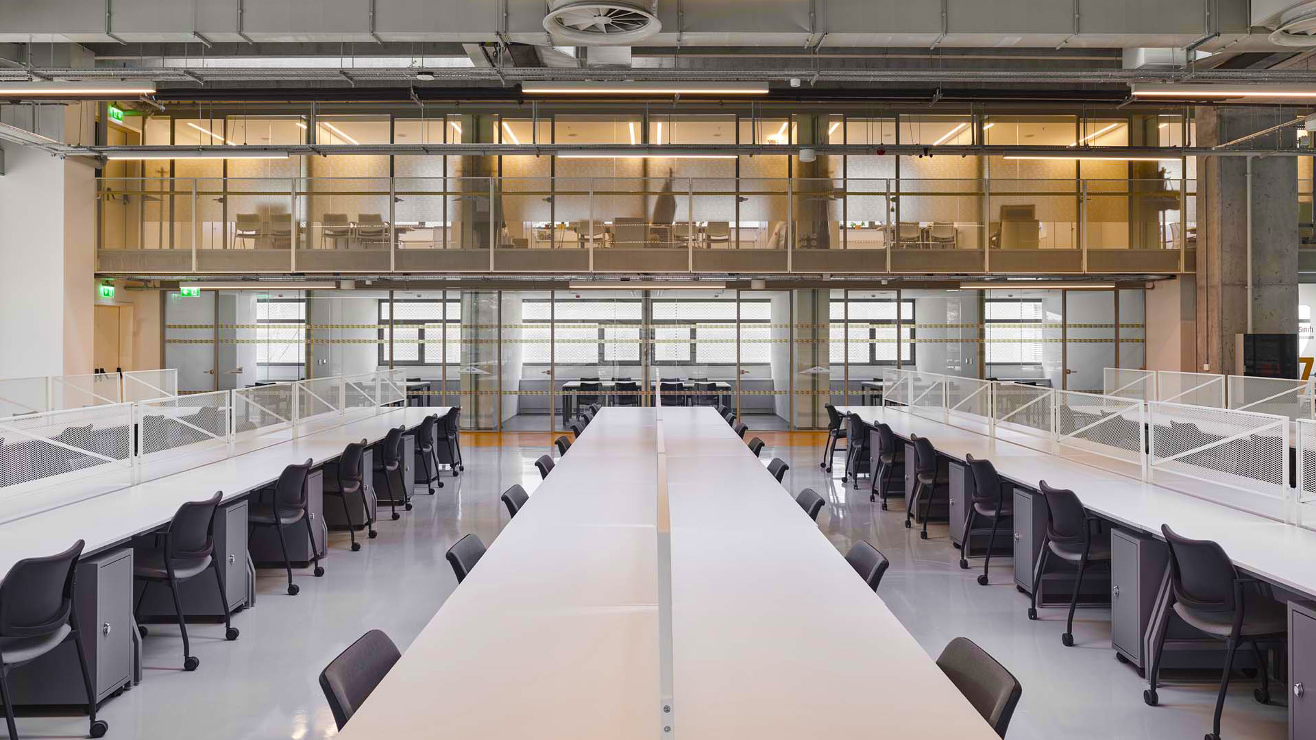 İletişim ve Tasarımı, Özyeğin Üniversitesi