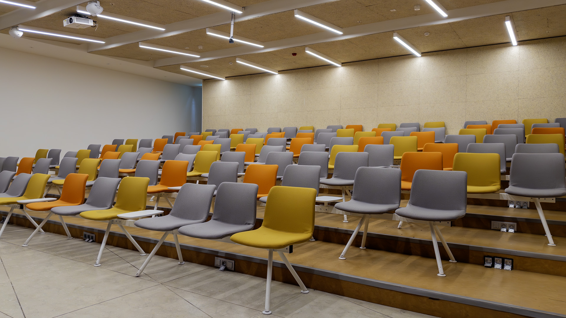 İletişim ve Tasarımı, Özyeğin Üniversitesi